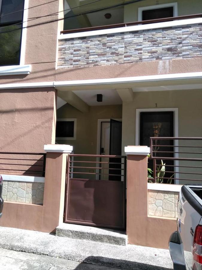 V.F. Riton Apartelle Laoag Esterno foto